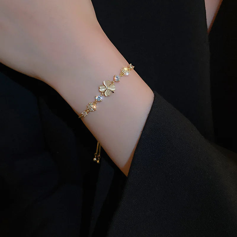 Cosmic Clover Opal Bracelet