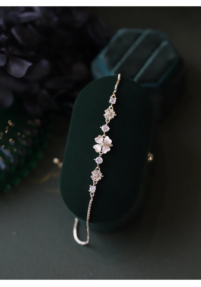 Cosmic Clover Opal Bracelet