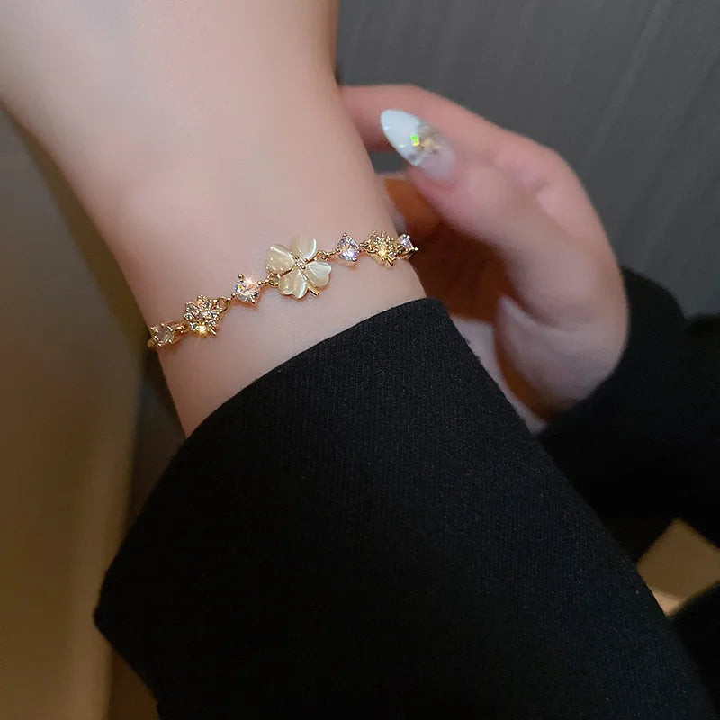 Cosmic Clover Opal Bracelet