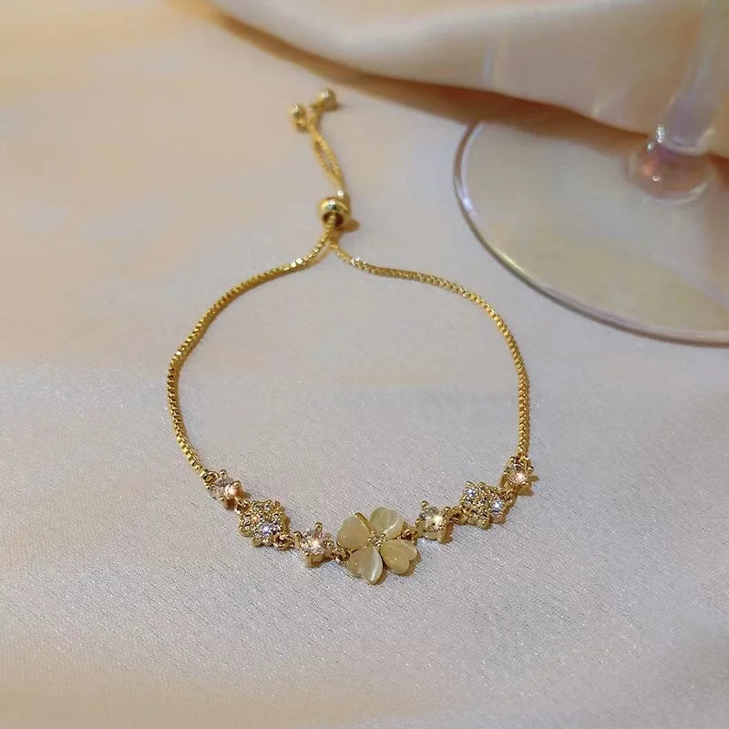 Cosmic Clover Opal Bracelet